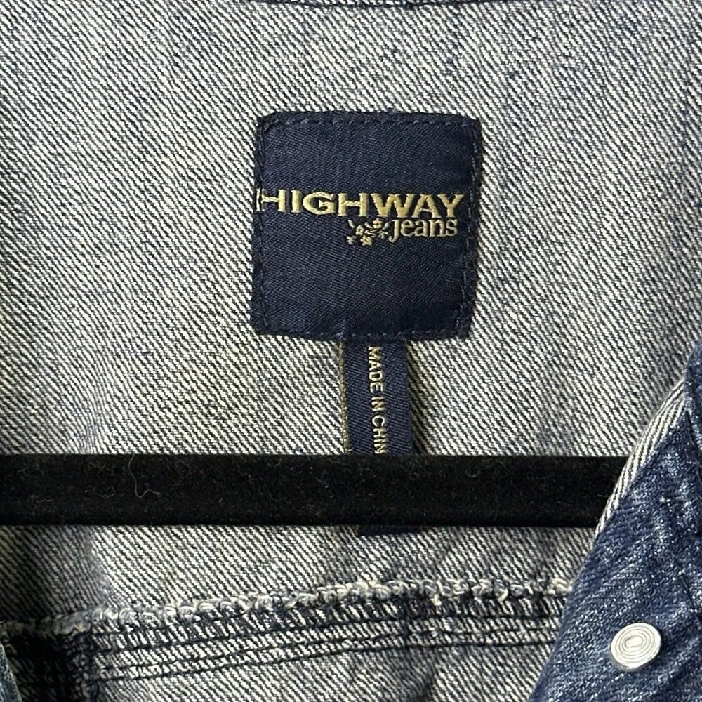 Highway Jeans Youth L Cropped Denim Jacket Blue Distressed Rocker Style - Picture 7 of 13